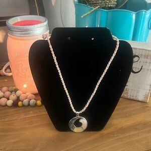 Women’s Necklace